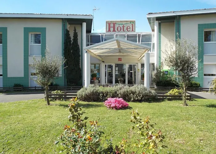 Du Delta Hotel 2*