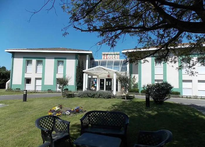 Du Delta Hotel 2*