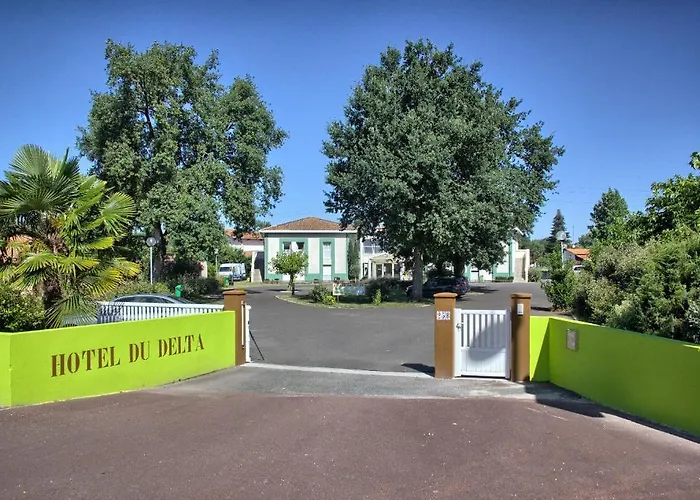 Du Delta Hotel 2*